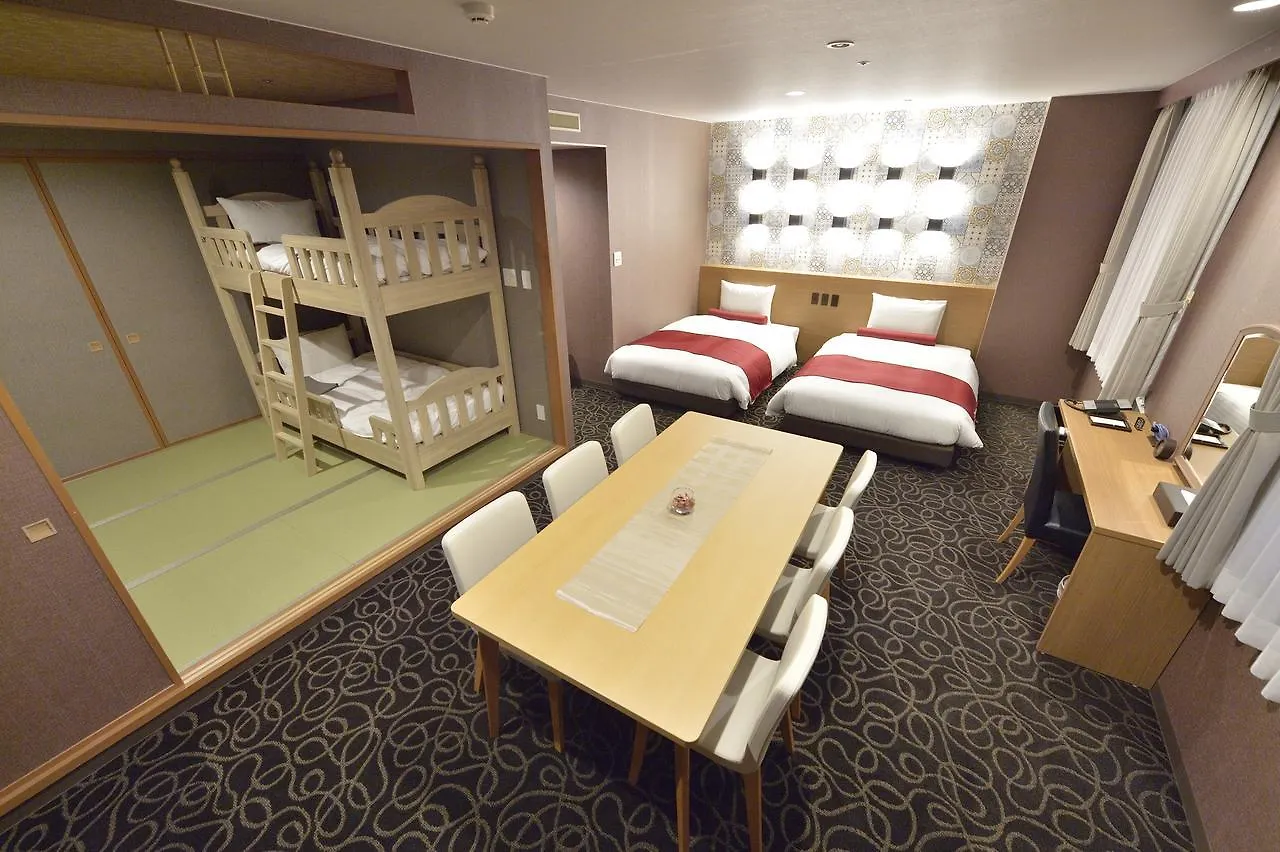 Hotel Wbf Sapporo Odori 3*,